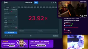 Banner promocional de recompensas y leaderboards con estética gaming.